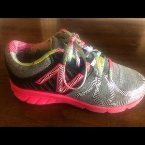 Girls New Balance shoes - size 3